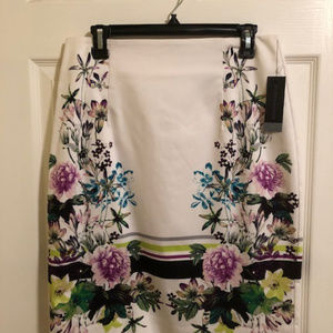 Floral/flowered border print skirt NWT